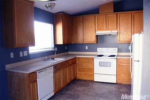 603 Suzanne, Merced, CA 95341 photo 3