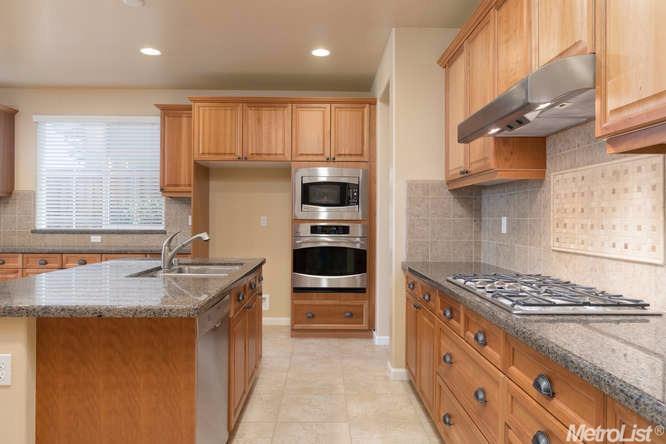 2175 Ranch View Dr, Rocklin, CA 95765 photo 5