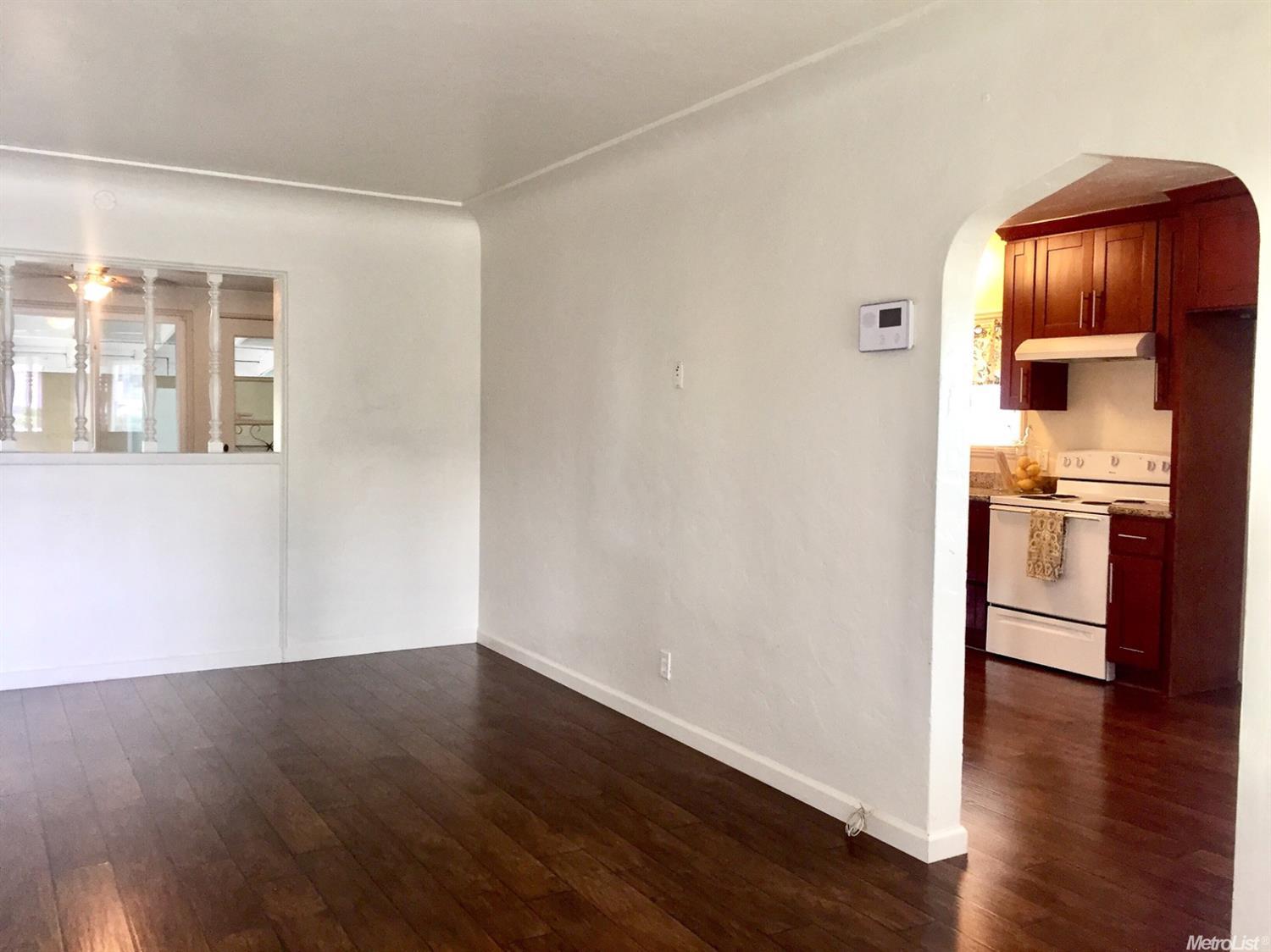 235 E 12th St, Tracy, CA 95376 photo 3