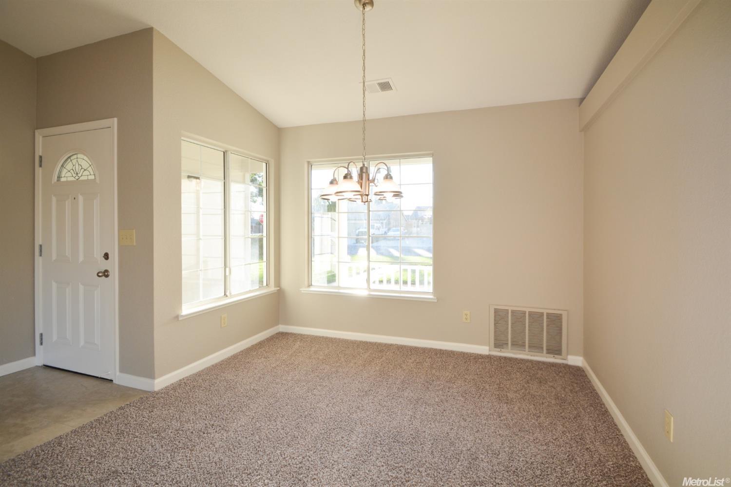 14468 Cedar Valley Dr, Lathrop, CA 95330 photo 5