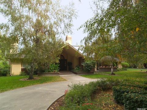 7216 Carver Rd, Modesto, CA 95356 photo 2