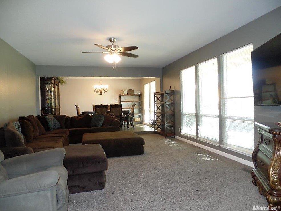 1809 Camden Dr, Modesto, CA 95355 photo 8