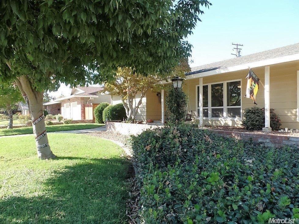 1809 Camden Dr, Modesto, CA 95355 photo 3