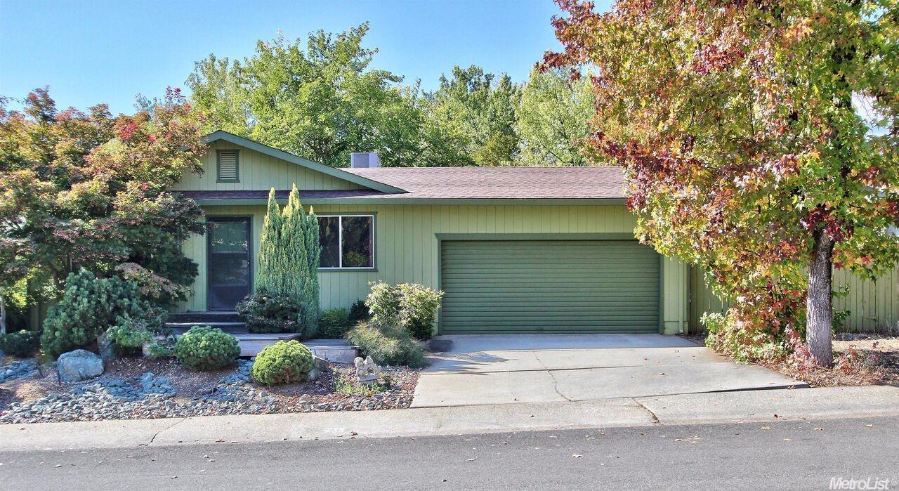 935 Matson Dr, Auburn, CA 95603 photo 1