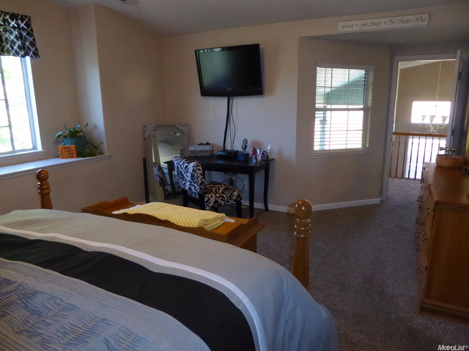 330 Oriole Ln, Lodi, CA 95240 photo 9