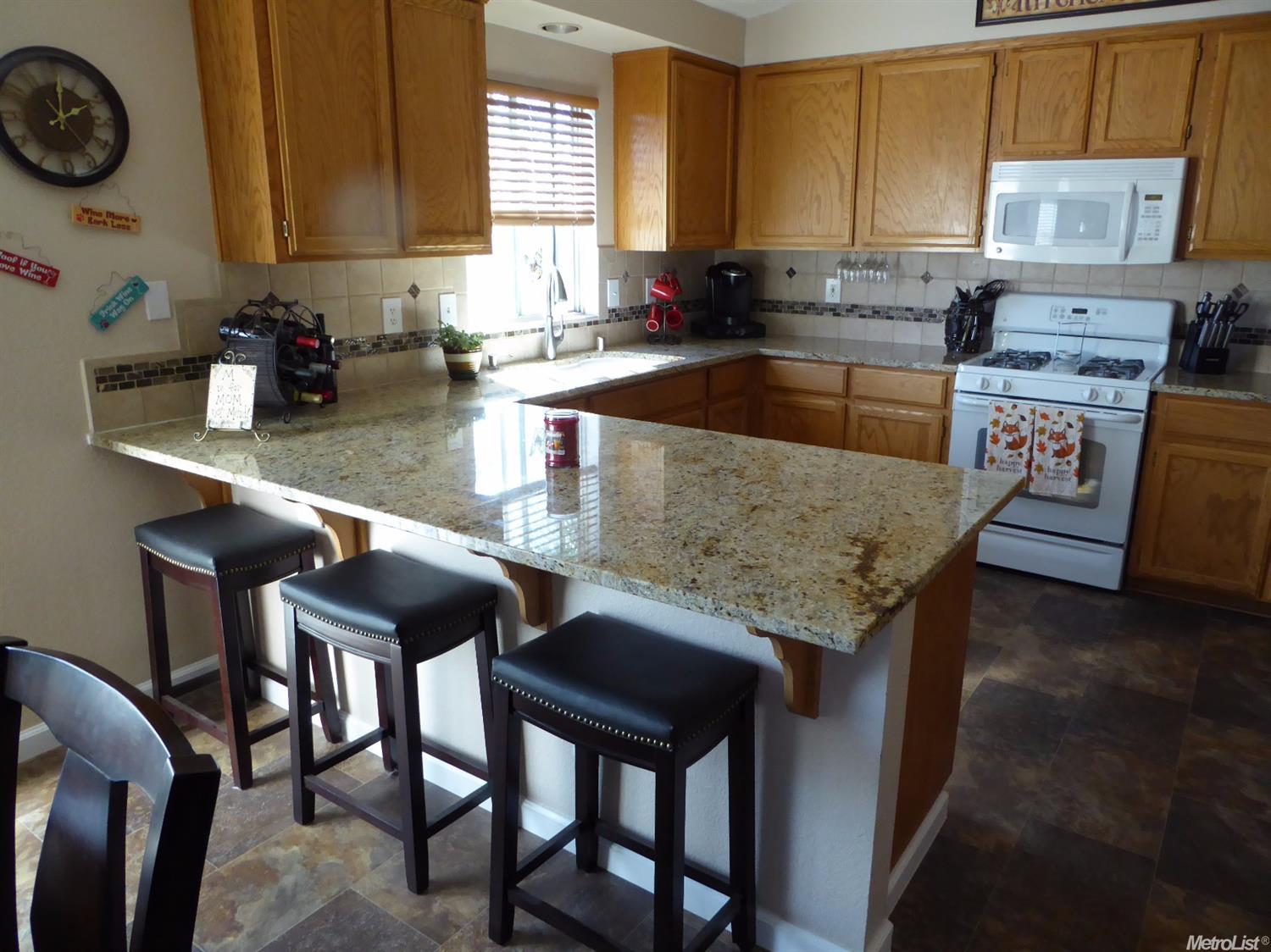 330 Oriole Ln, Lodi, CA 95240 photo 6