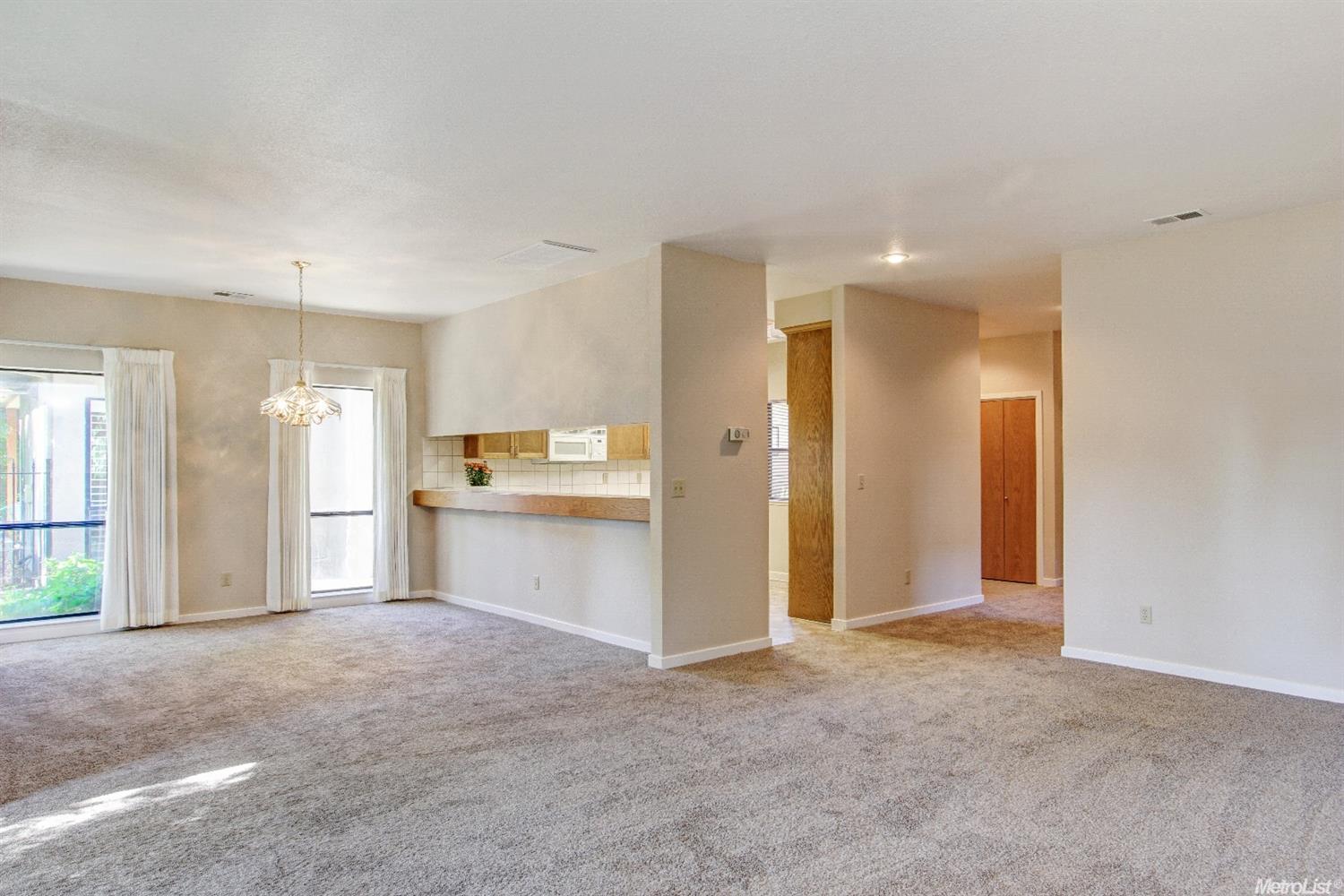 2581 Central Park Dr, Lodi, CA 95242 photo 8