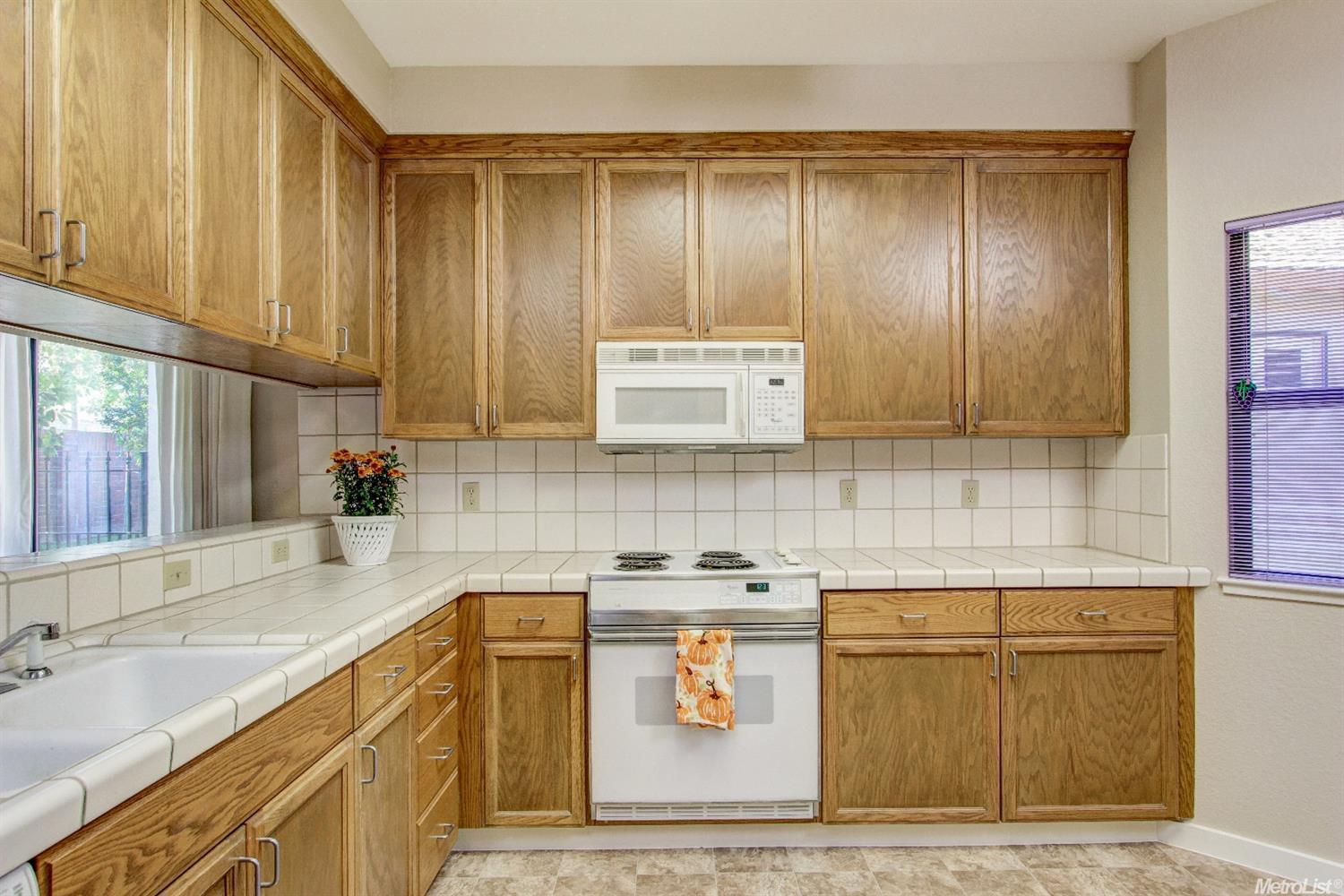 2581 Central Park Dr, Lodi, CA 95242 photo 12