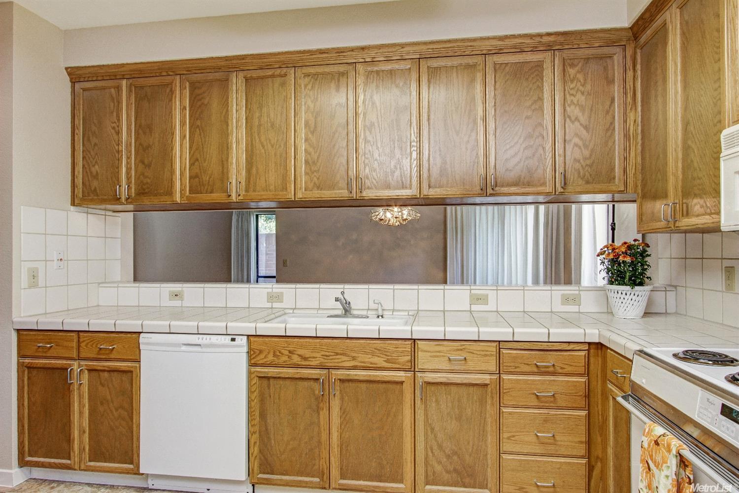2581 Central Park Dr, Lodi, CA 95242 photo 13