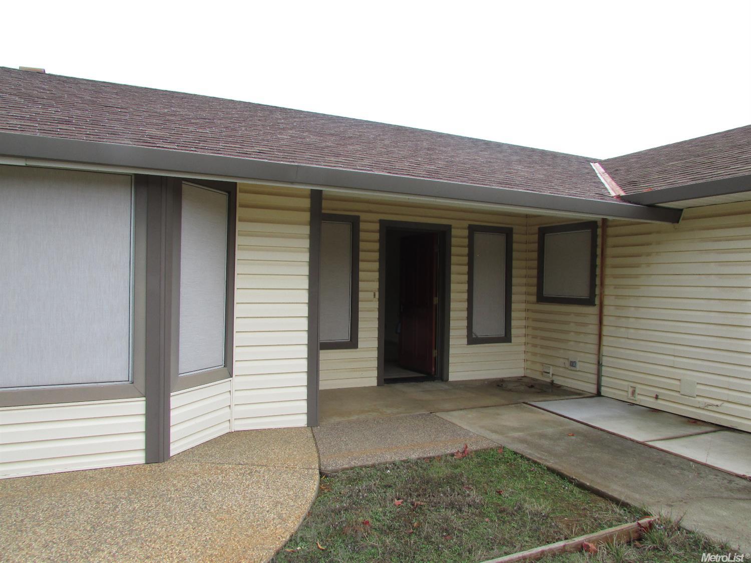 2880 Royce Dr, Rescue, CA 95672 photo 1