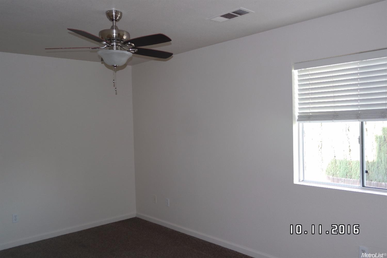 416 Sanderling Dr, Patterson, CA 95363 photo 9