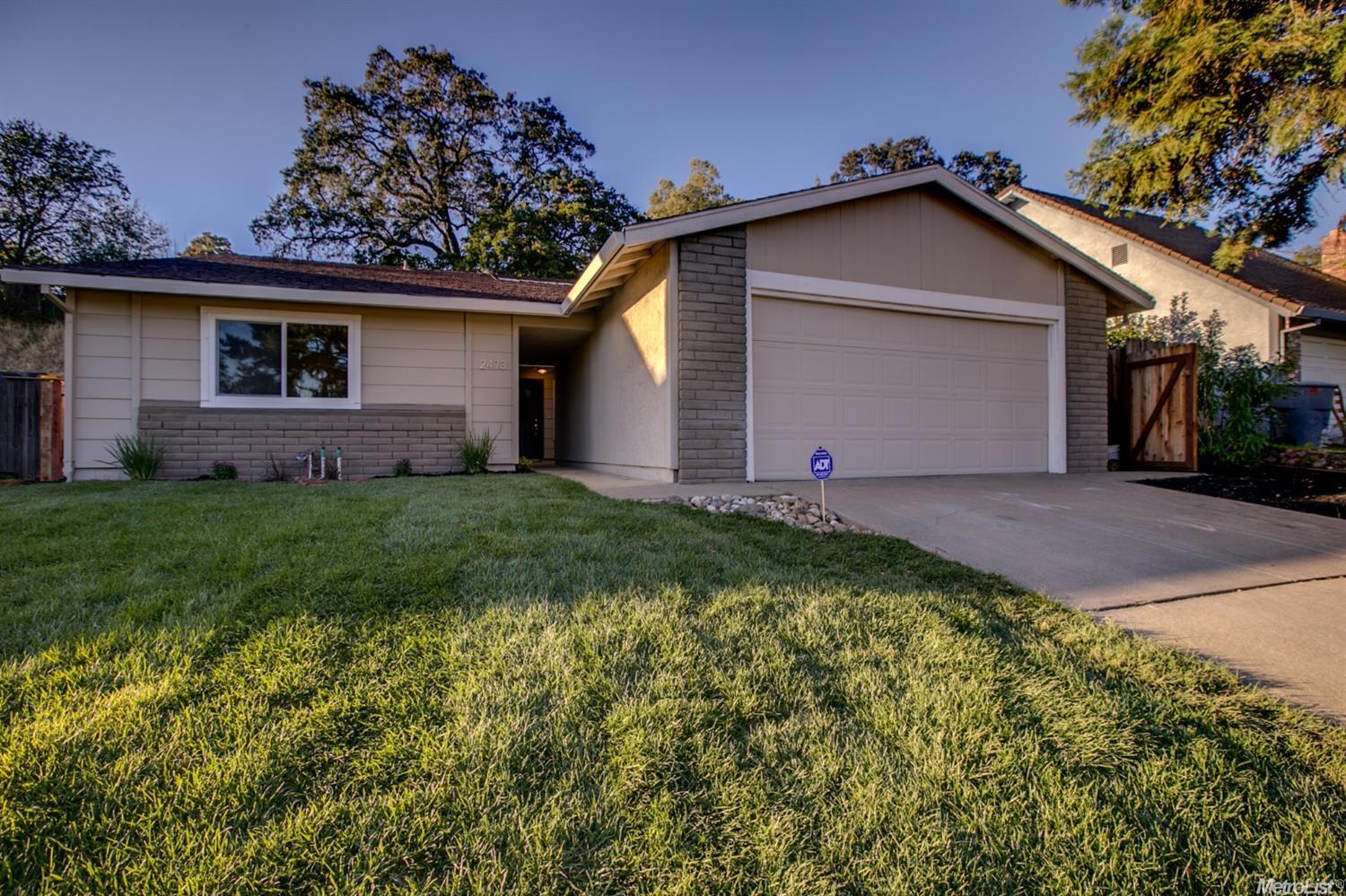 2473 Pinnacles Dr, Rocklin, CA 95677 photo 1