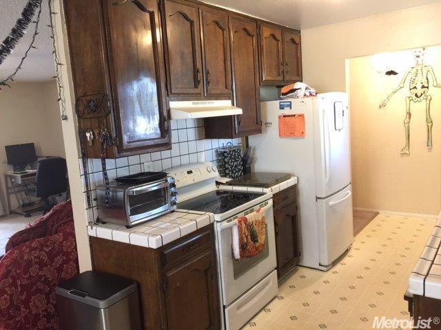 1729 Darwin Ave, Ceres, CA 95307 photo 4