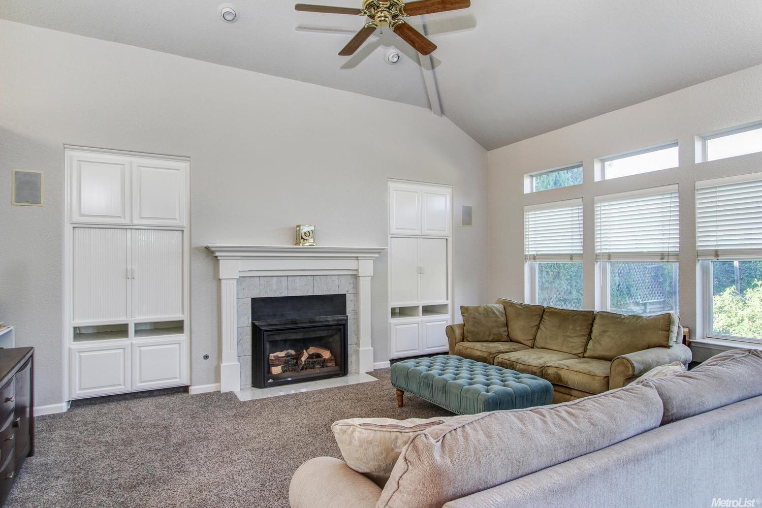 587 Helen Dr, Ripon, CA 95366 photo 6