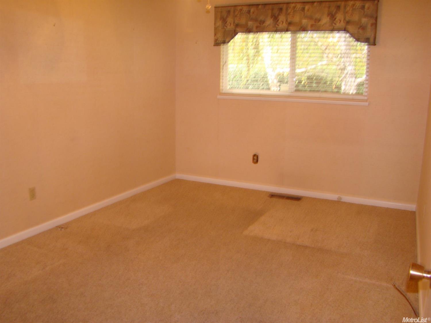 2601 Kathrine Ave, Modesto, CA 95350 photo 12