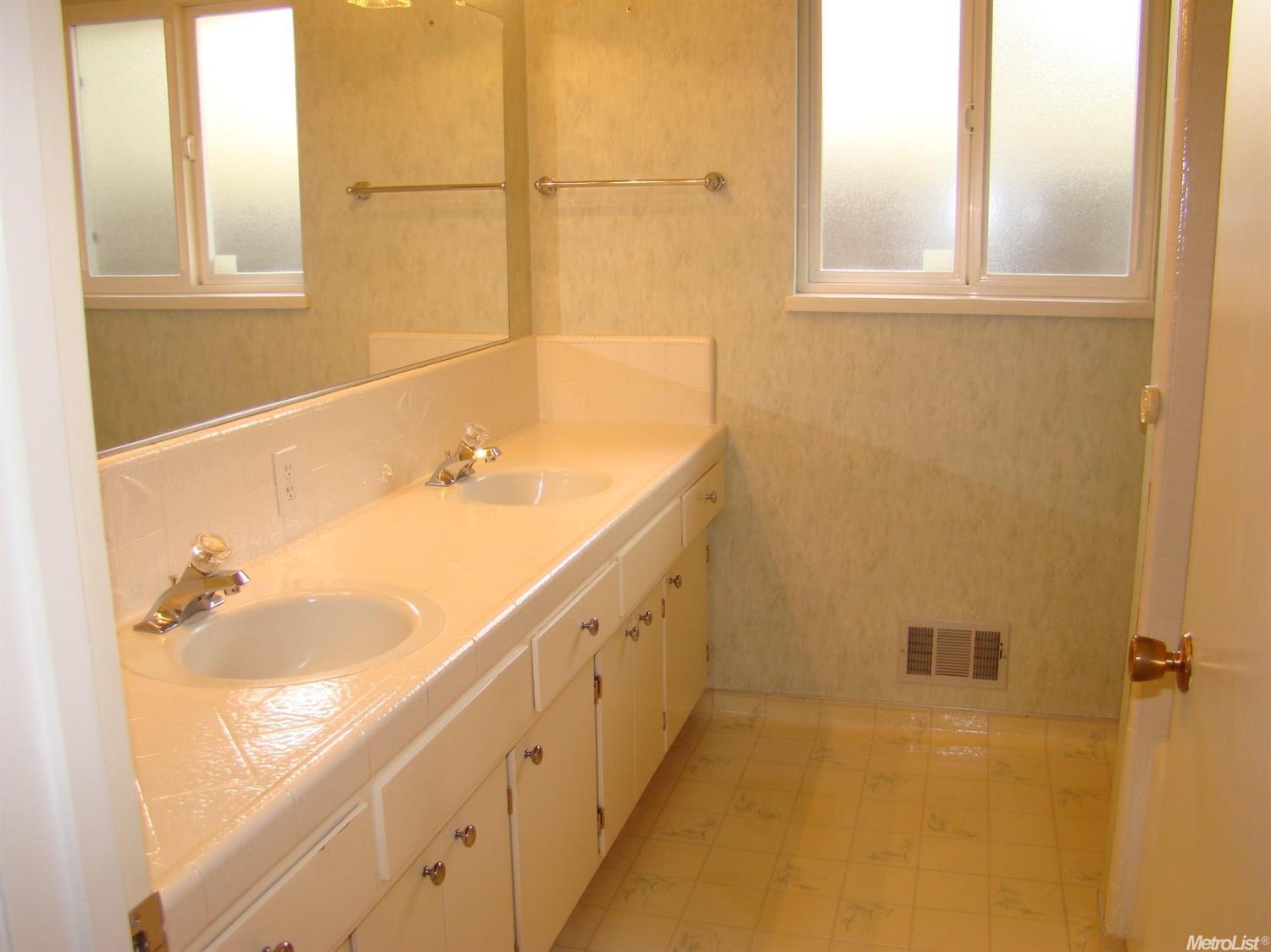 2601 Kathrine Ave, Modesto, CA 95350 photo 14
