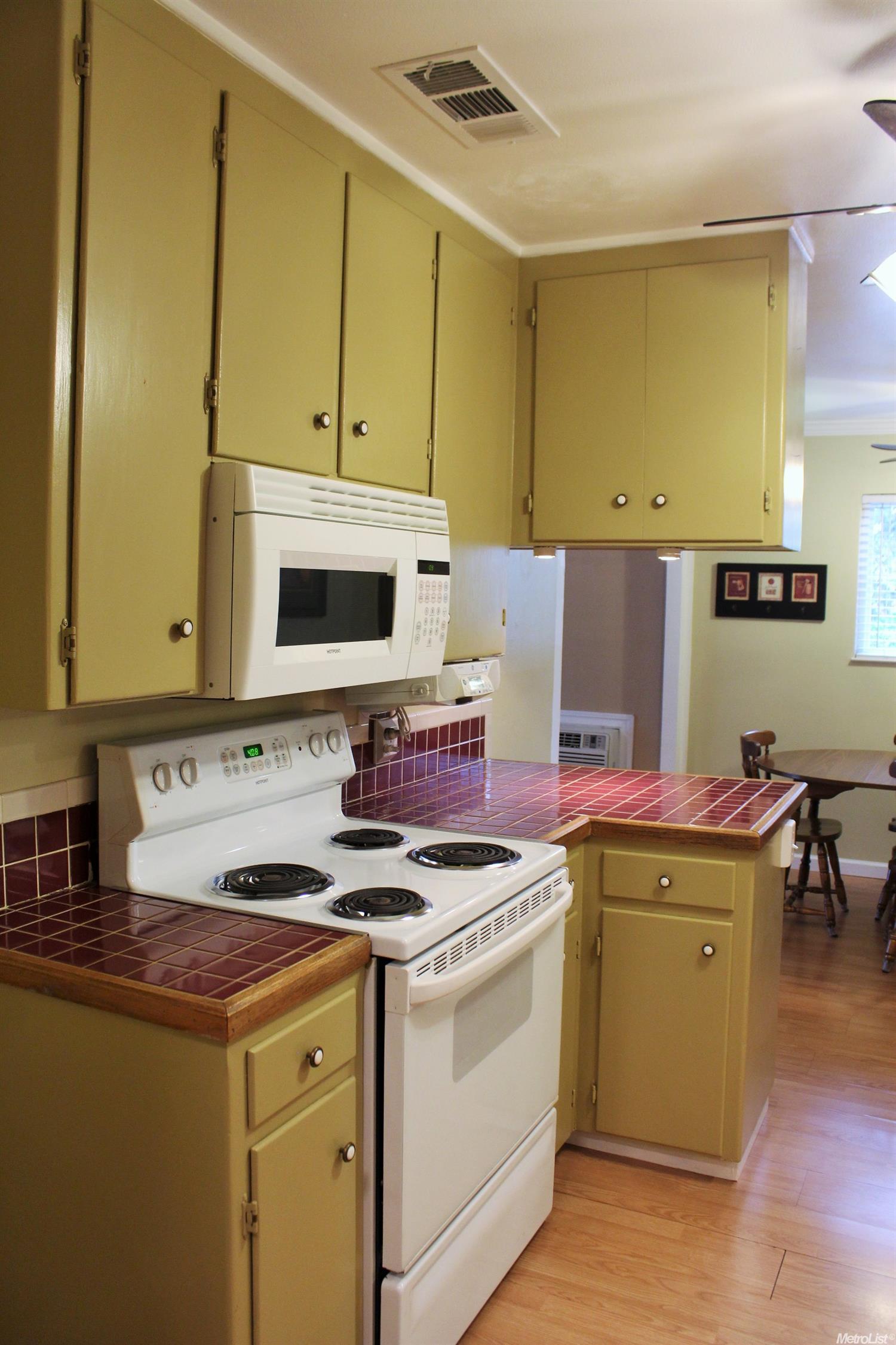 2213 Geneva Dr, Modesto, CA 95350 photo 7