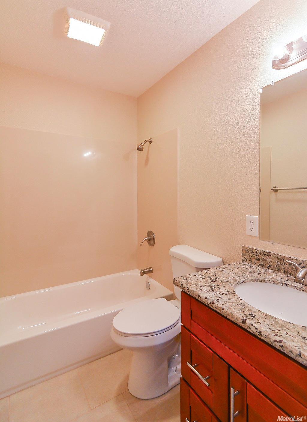 829 Marin St, Manteca, CA 95336 photo 7