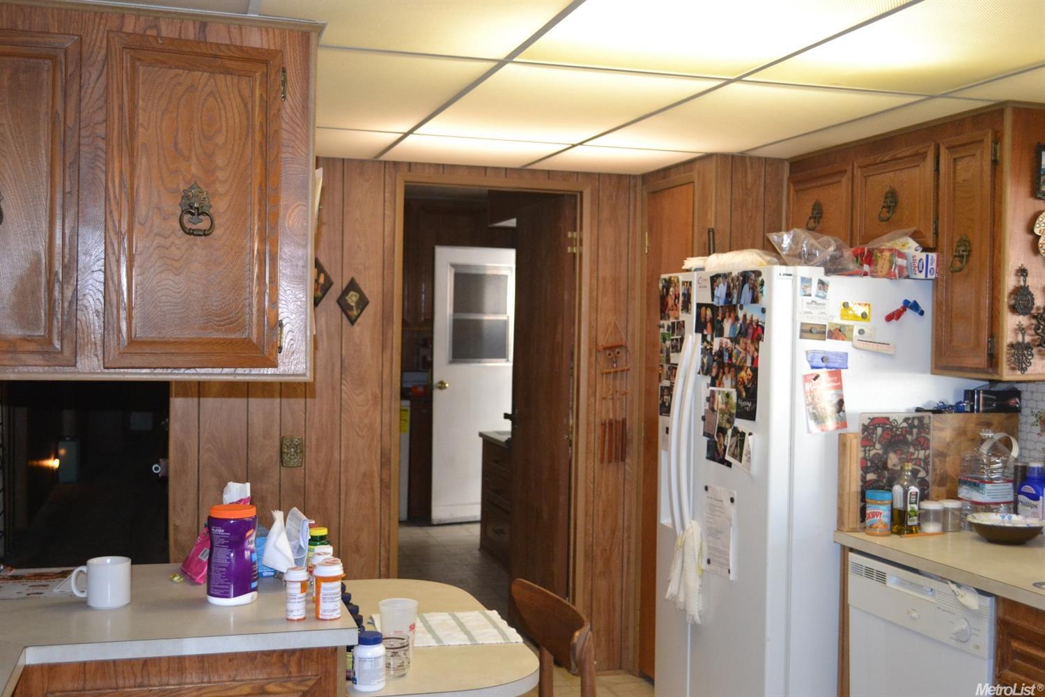 3801 Lahaina Ln, Modesto, CA 95355 photo 5