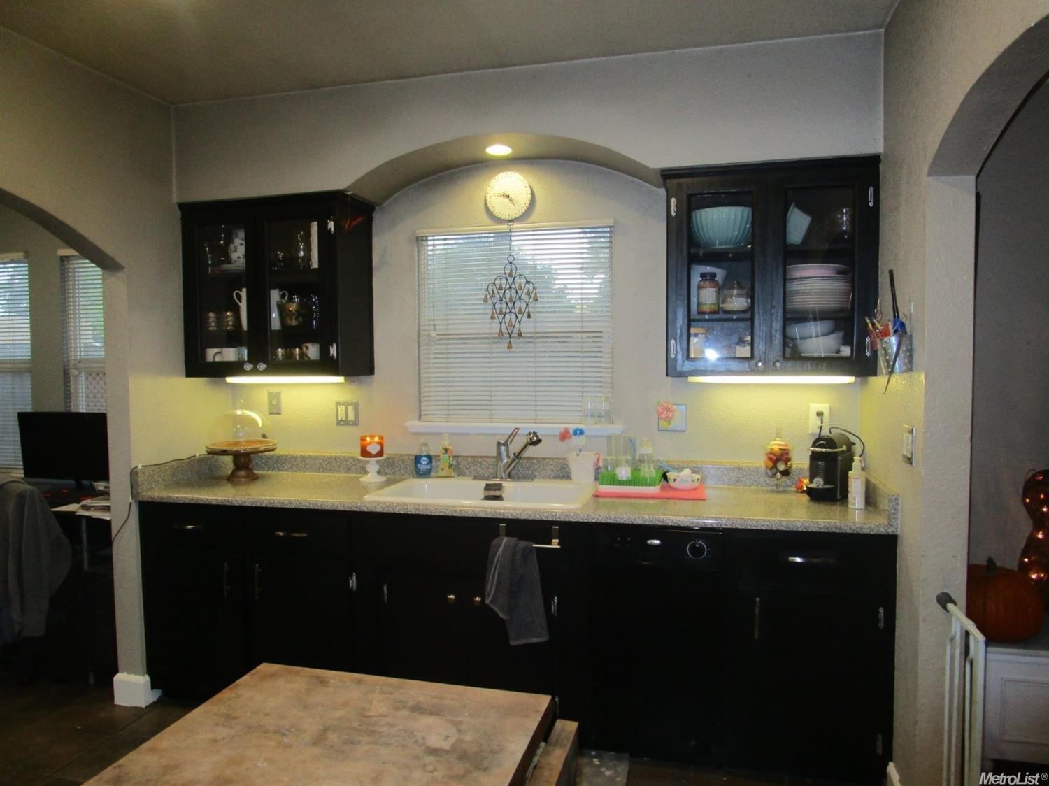 102 Lane St, Modesto, CA 95354 photo 8