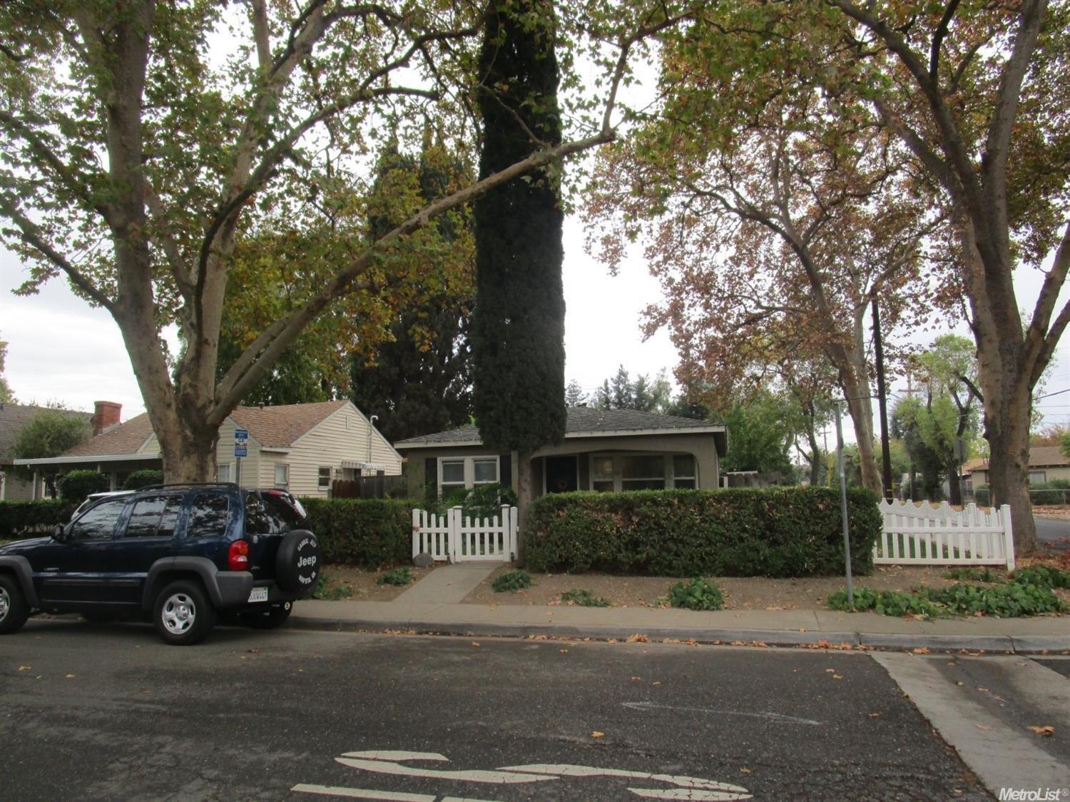 102 Lane St, Modesto, CA 95354 photo 1