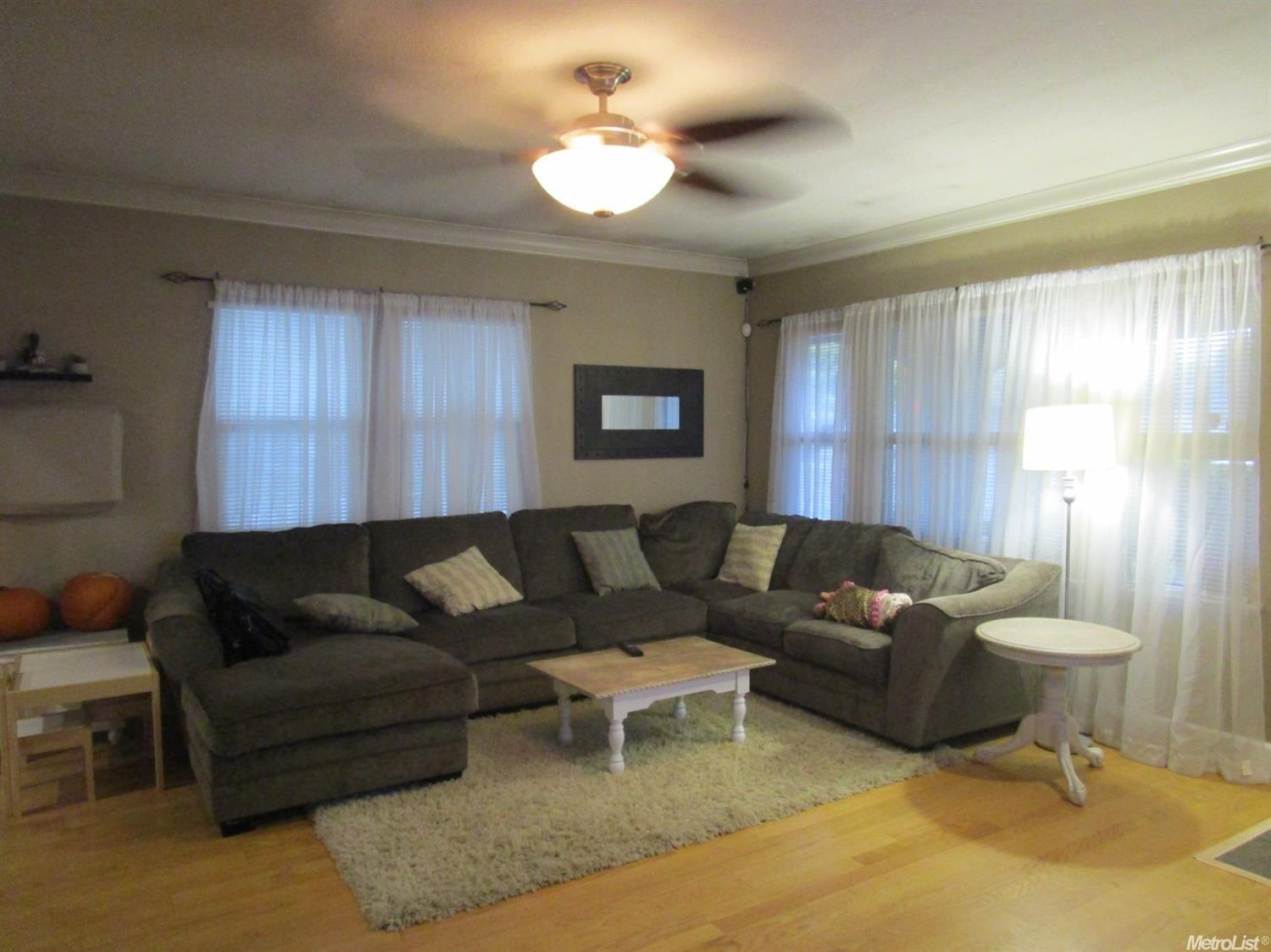 102 Lane St, Modesto, CA 95354 photo 4