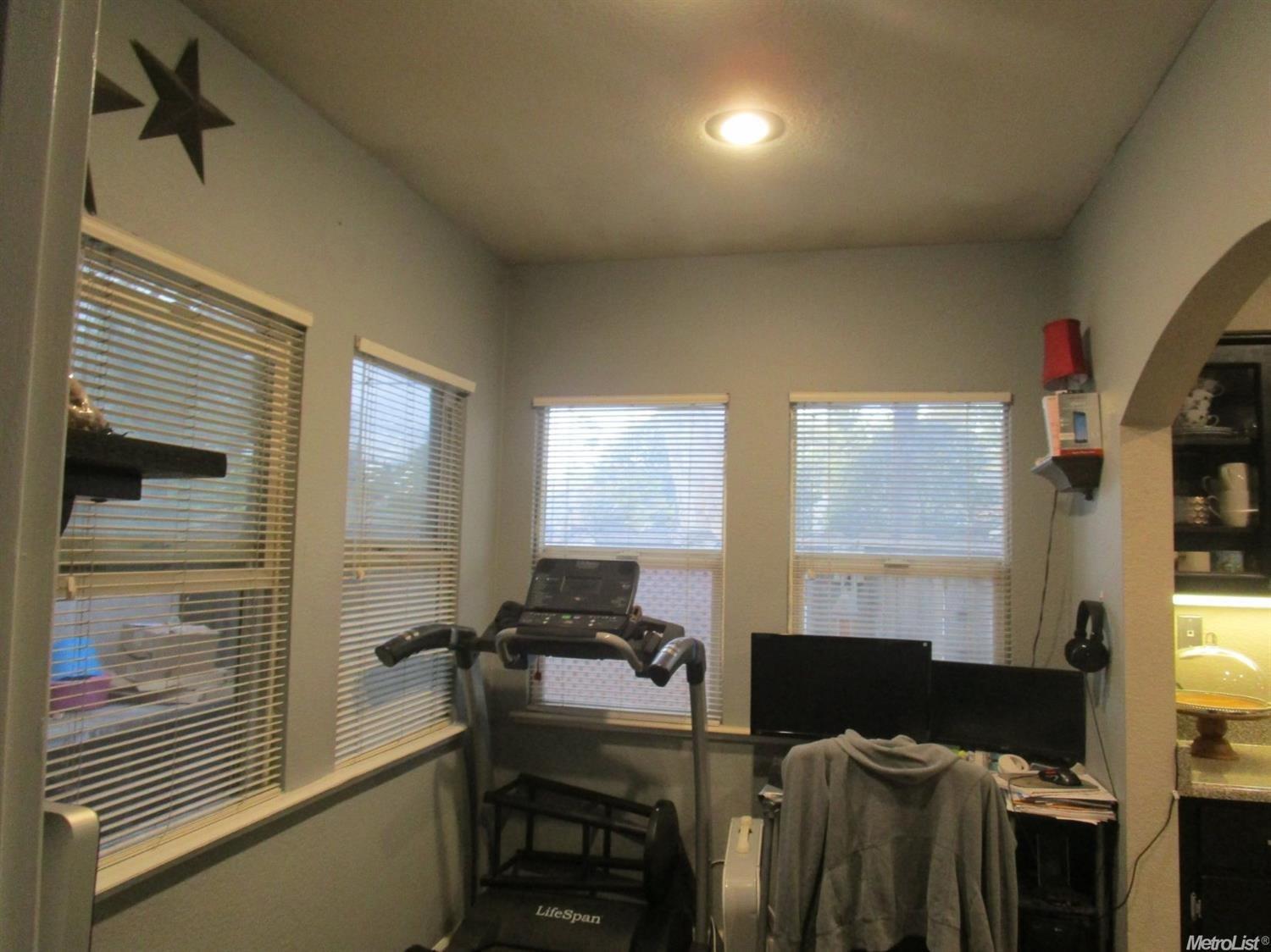 102 Lane St, Modesto, CA 95354 photo 10