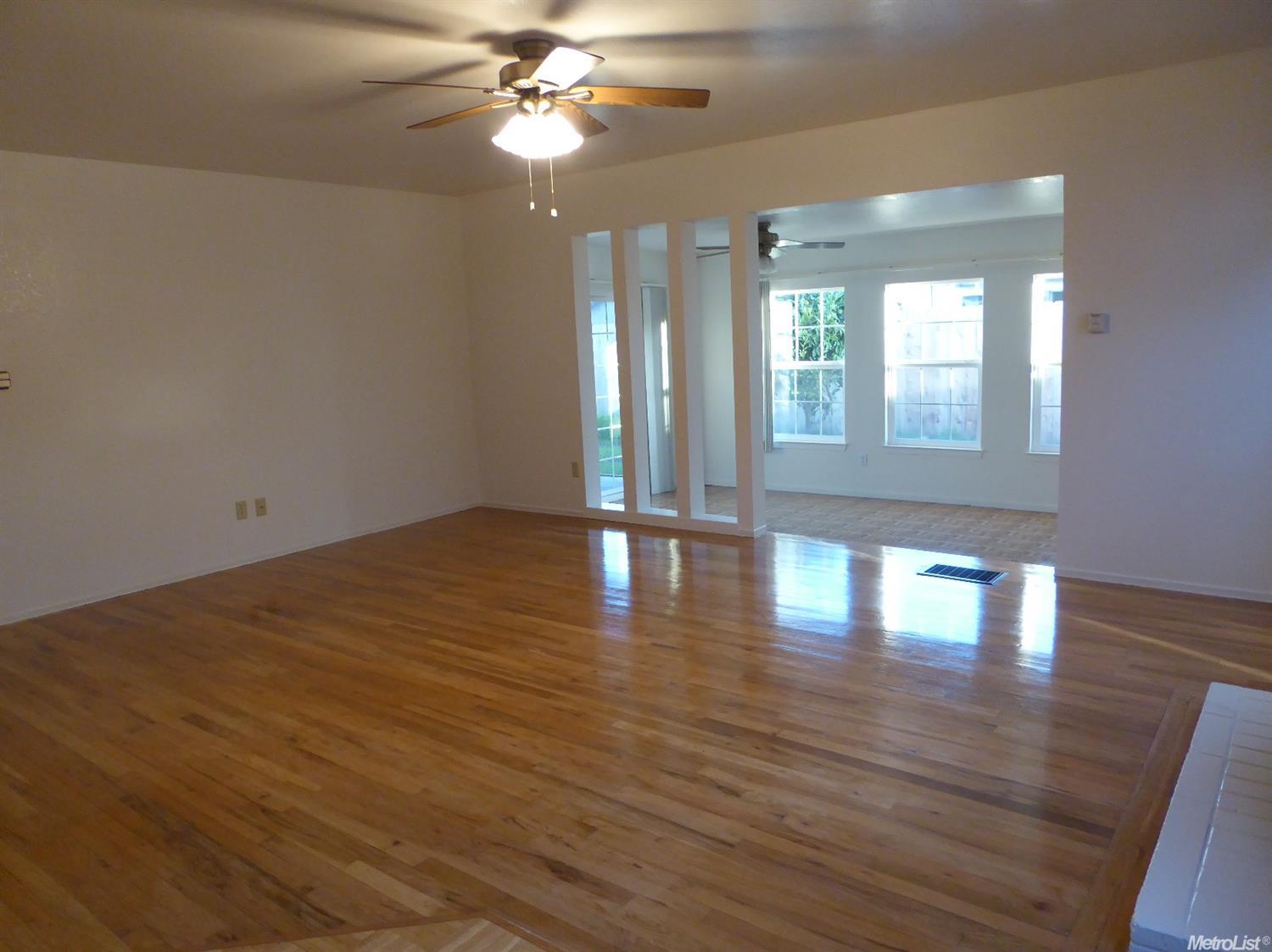 2034 Corbin Ln, Lodi, CA 95242 photo 4