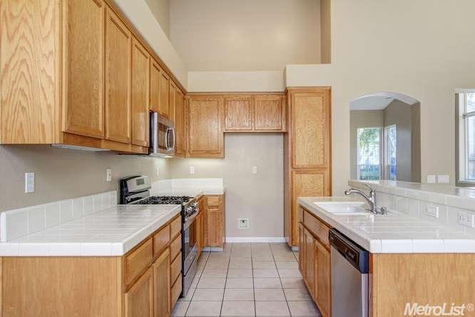 501 De Bord Dr, Tracy, CA 95376 photo 4