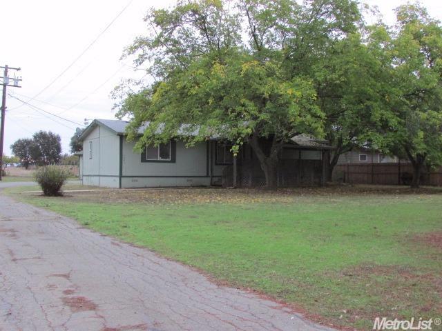 3093 Feather River Blvd, Olivehurst, CA 95961 photo 1