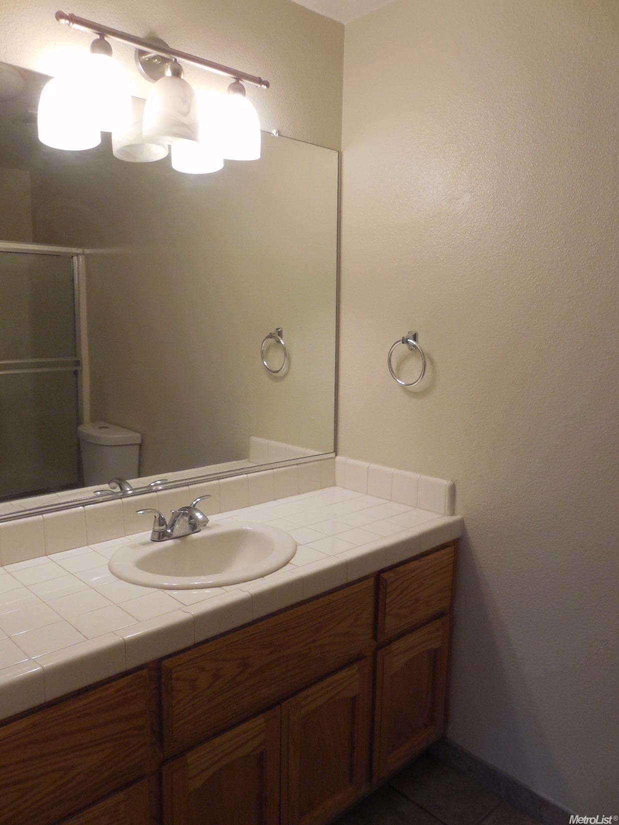2591 Cameron Park Dr, Ceres, CA 95307 photo 10