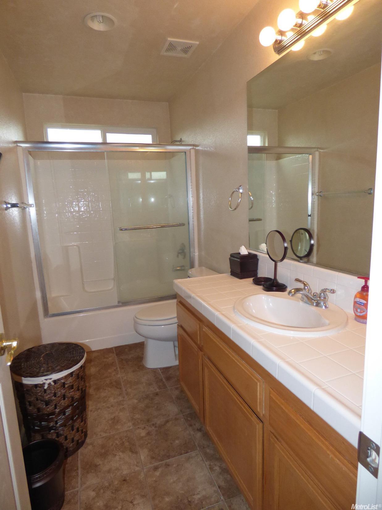 5525 Red Jasper Way, Antelope, CA 95843 photo 18