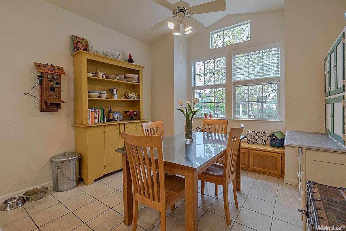 241 Pintail Pl, Davis, CA 95616 photo 9