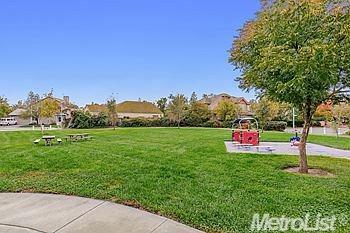 241 Pintail Pl, Davis, CA 95616 photo 14