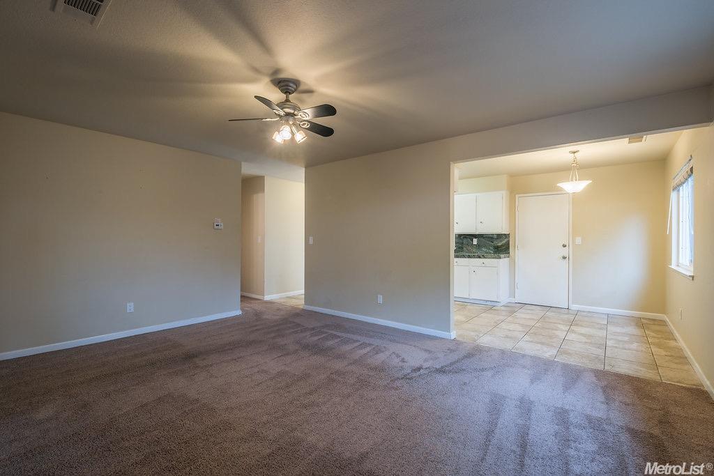 1405 Woodside Dr, Modesto, CA 95355 photo 10