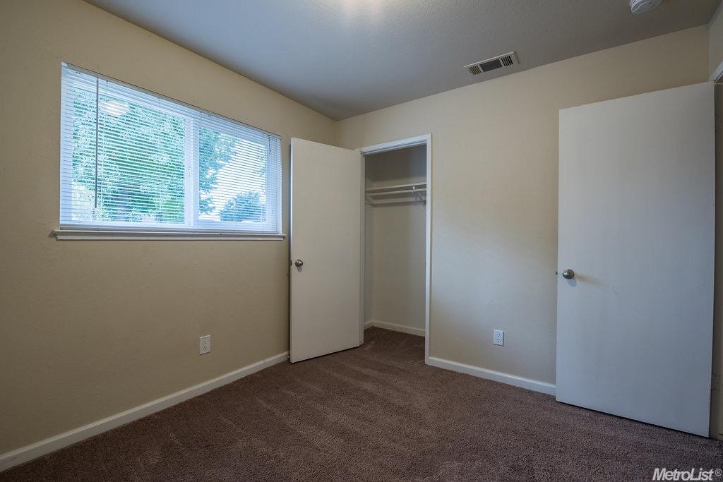 1405 Woodside Dr, Modesto, CA 95355 photo 15