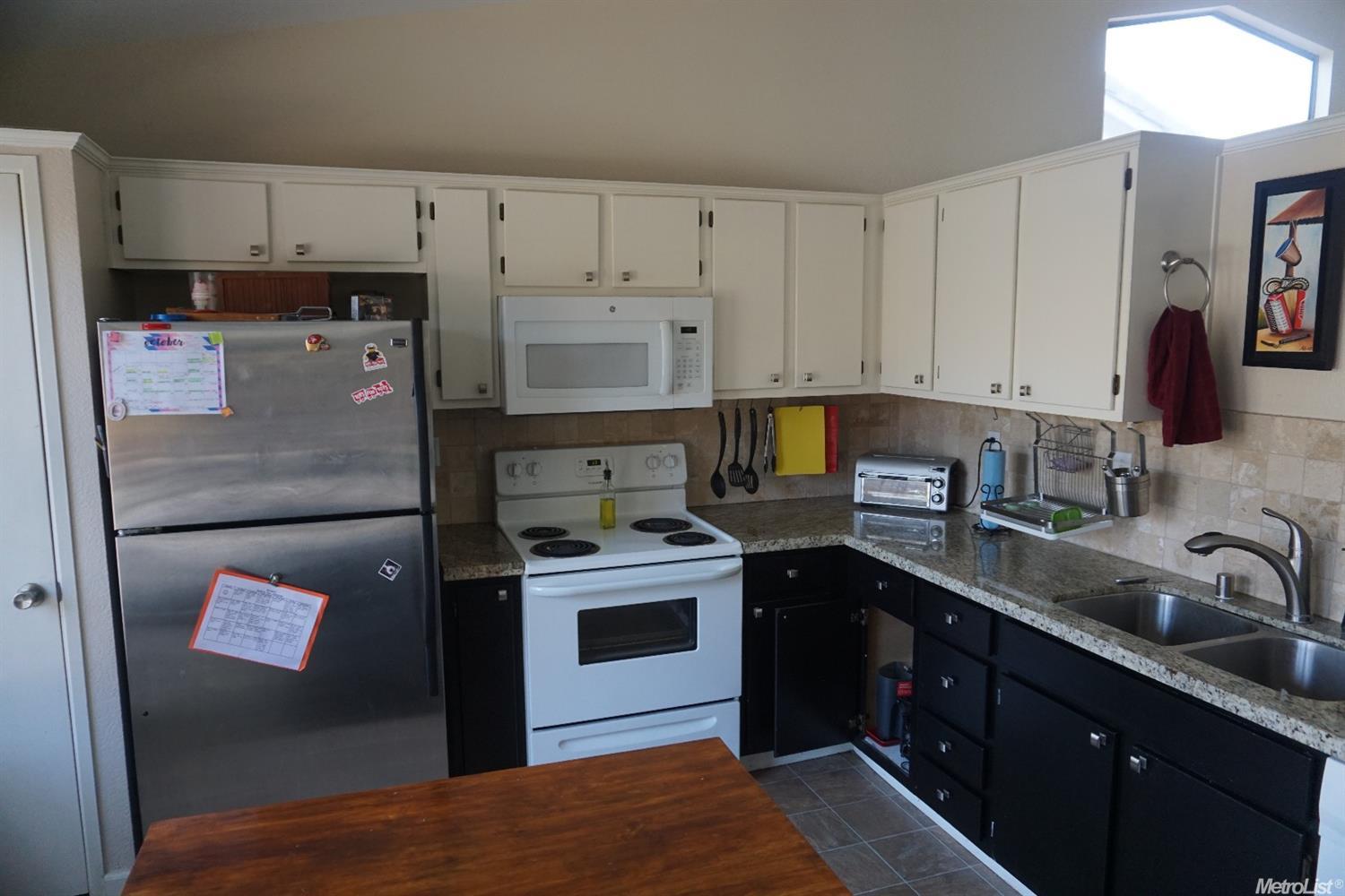 3617 Effingham Ln, Modesto, CA 95357 photo 5