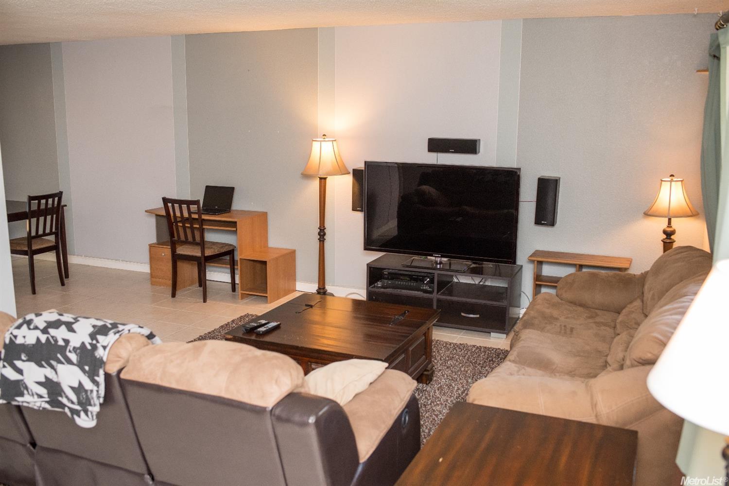 5955 Casa Alegre, Carmichael, CA 95608 photo 2