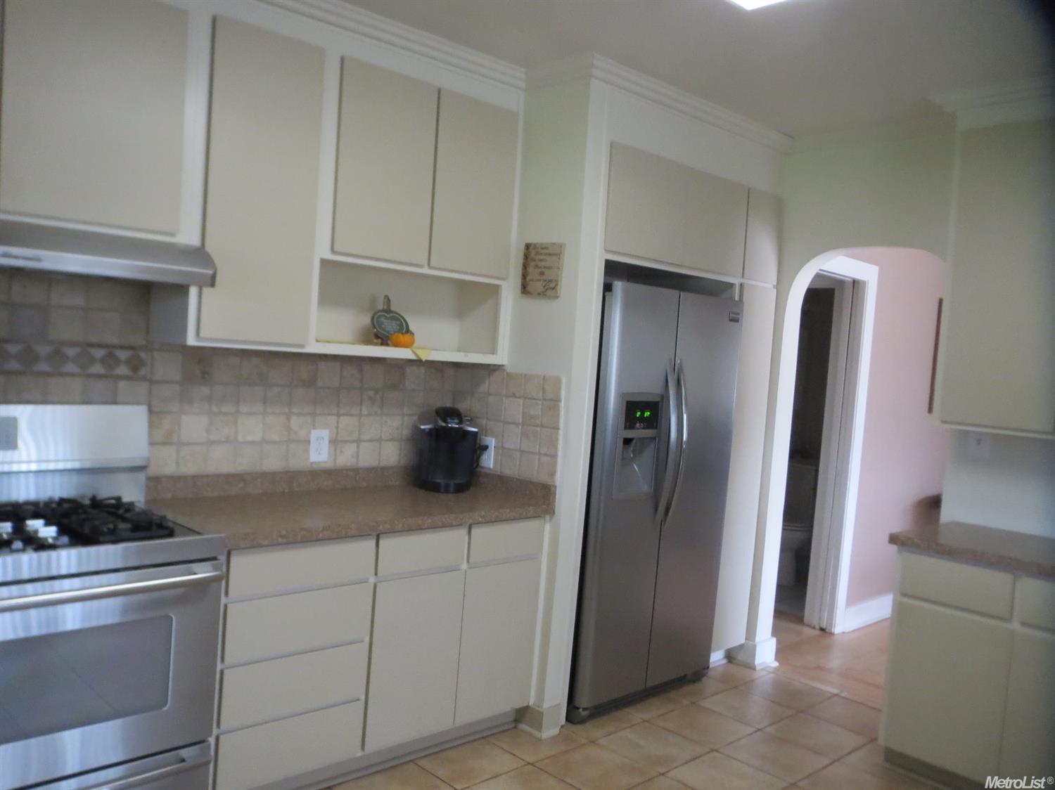 517 S Johnson Rd, Turlock, CA 95380 photo 7