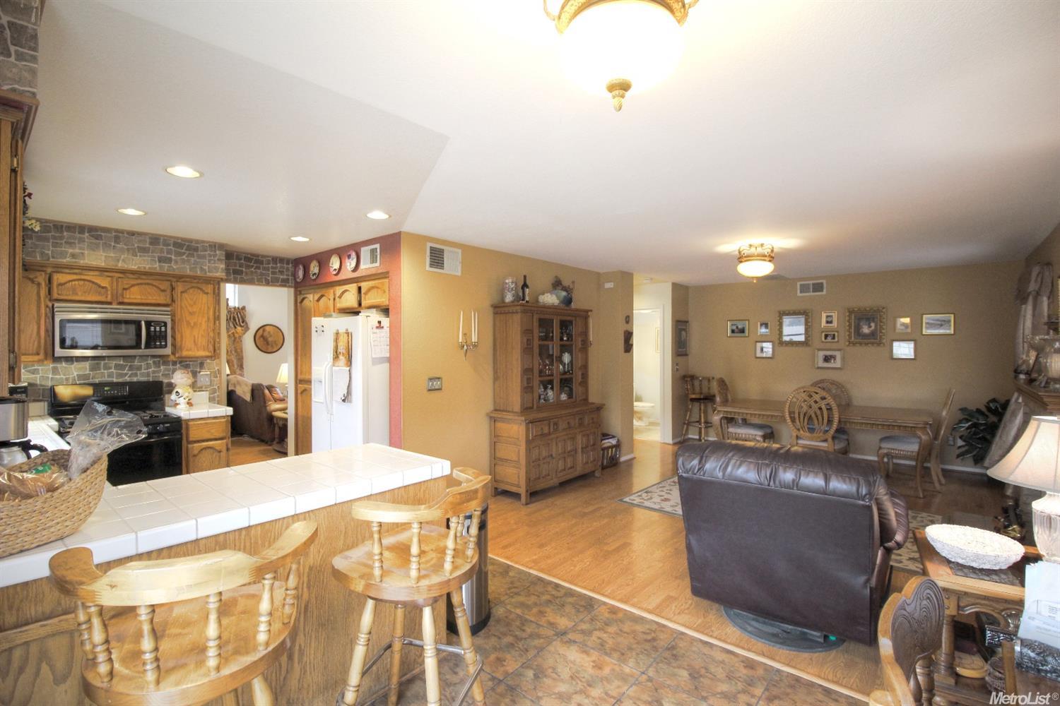4108 Singing Tree Way, Antelope, CA 95843 photo 10