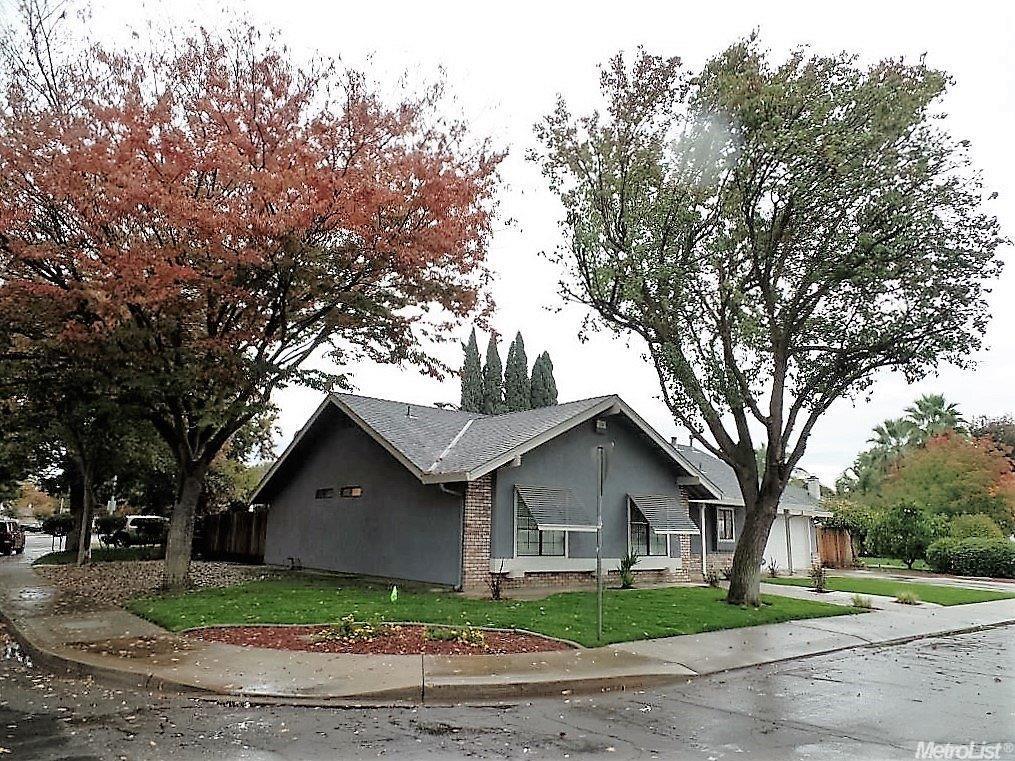 4112 Ogden Ct, Modesto, CA 95356 photo 2