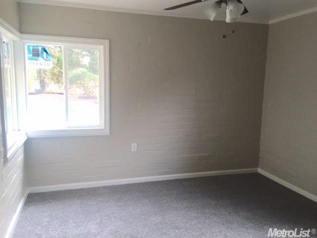 1426 Scenic Dr, Modesto, CA 95355 photo 8