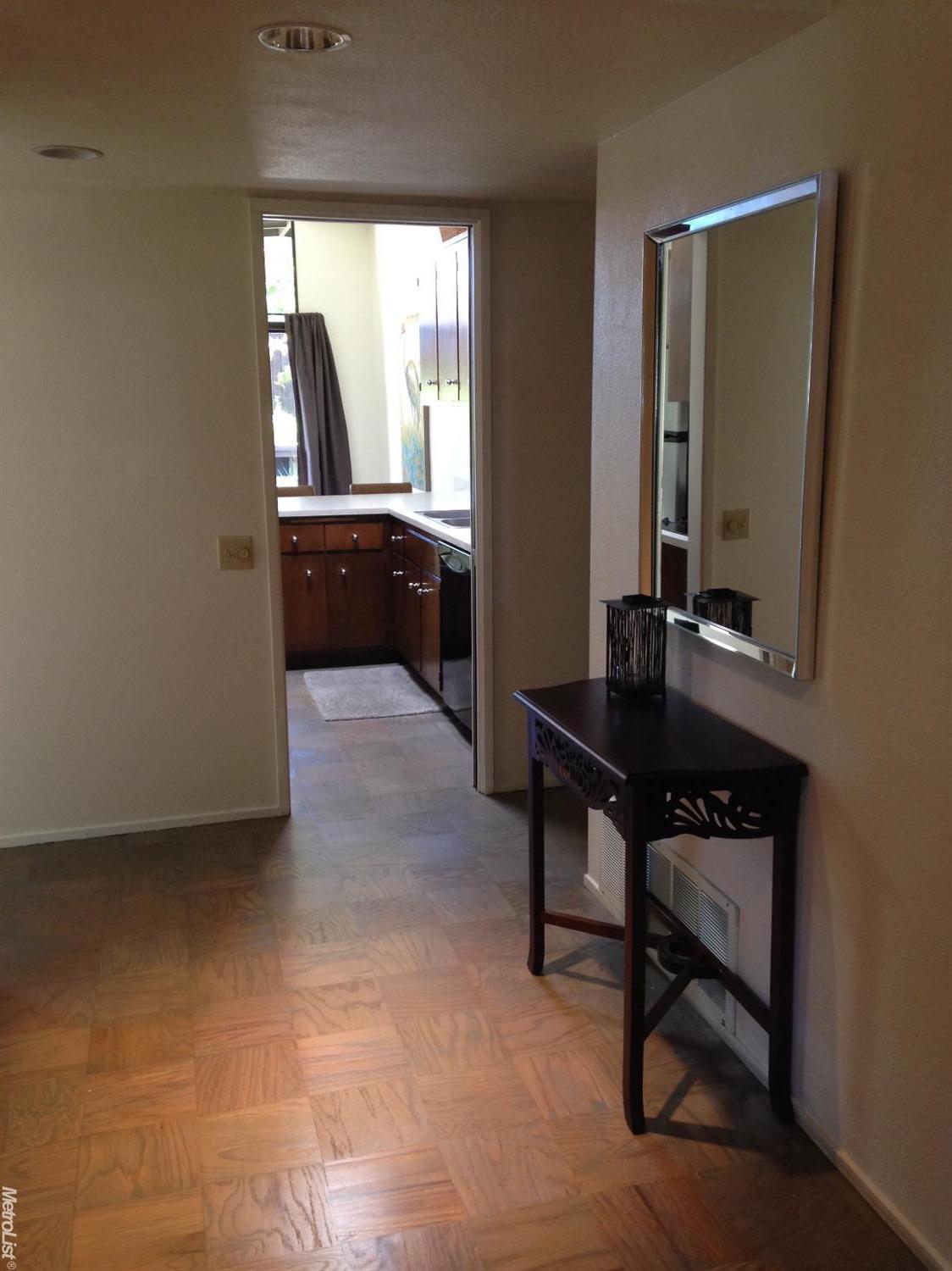2008 Clearfield Way, Carmichael, CA 95608 photo 2