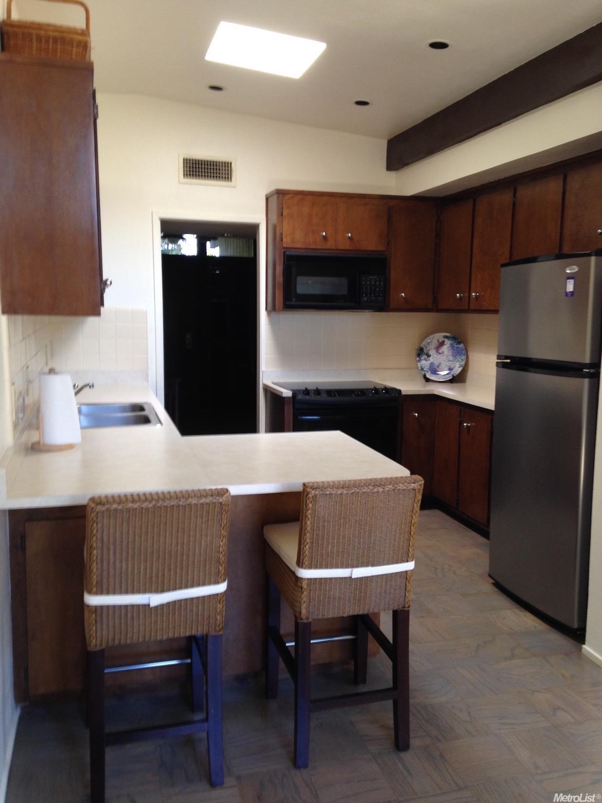 2008 Clearfield Way, Carmichael, CA 95608 photo 4