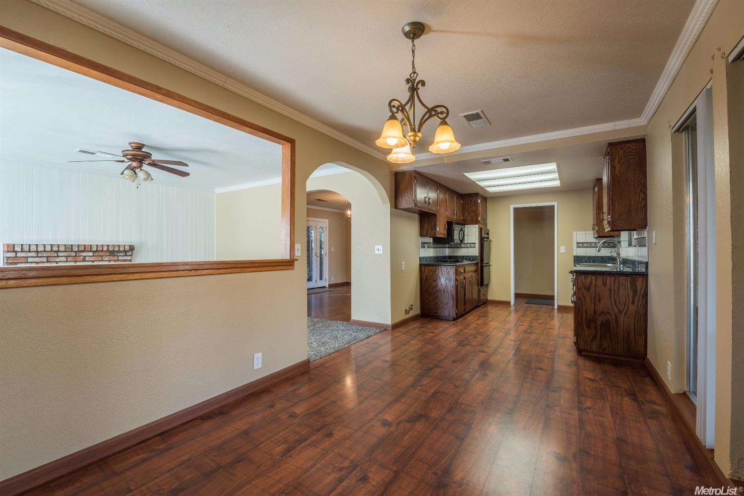 550 Edison St, Manteca, CA 95336 photo 9
