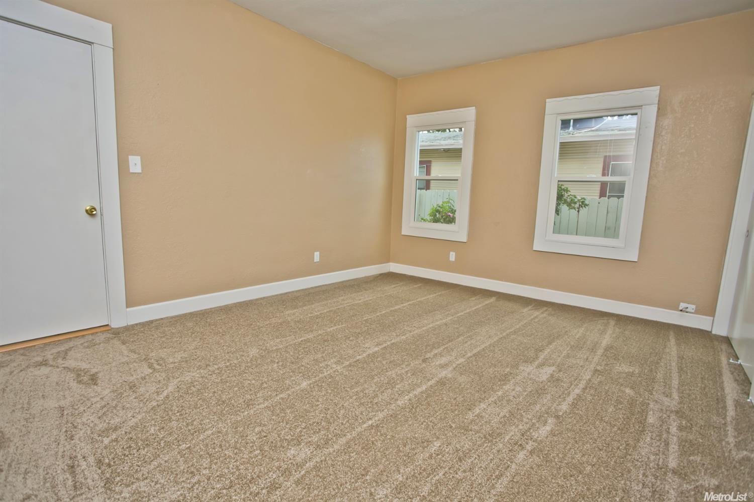 570 Tenth, Tracy, CA 95376 photo 13