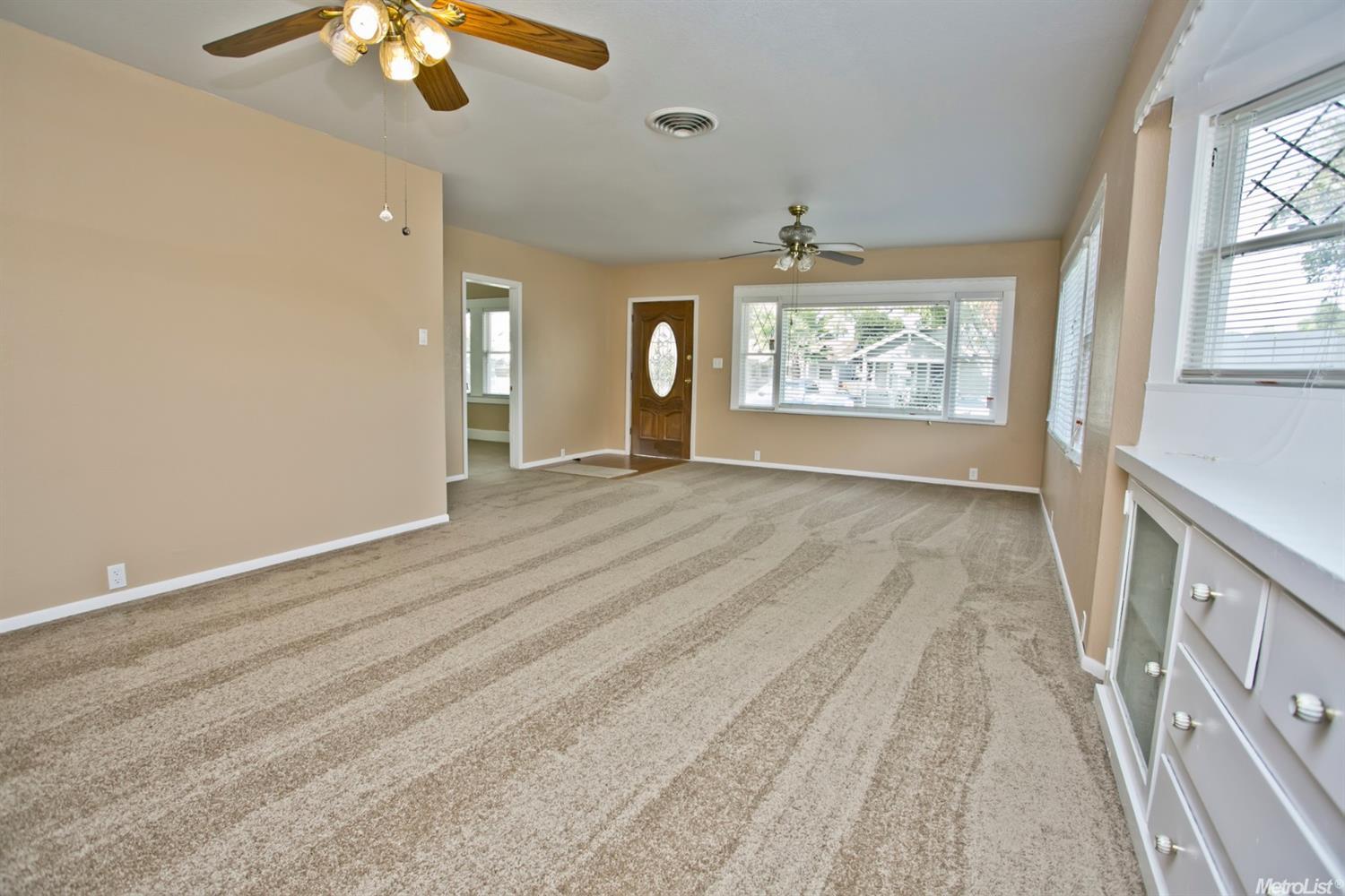570 Tenth, Tracy, CA 95376 photo 5