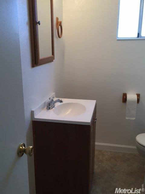 332 N Grant Ave, Manteca, CA 95336 photo 9