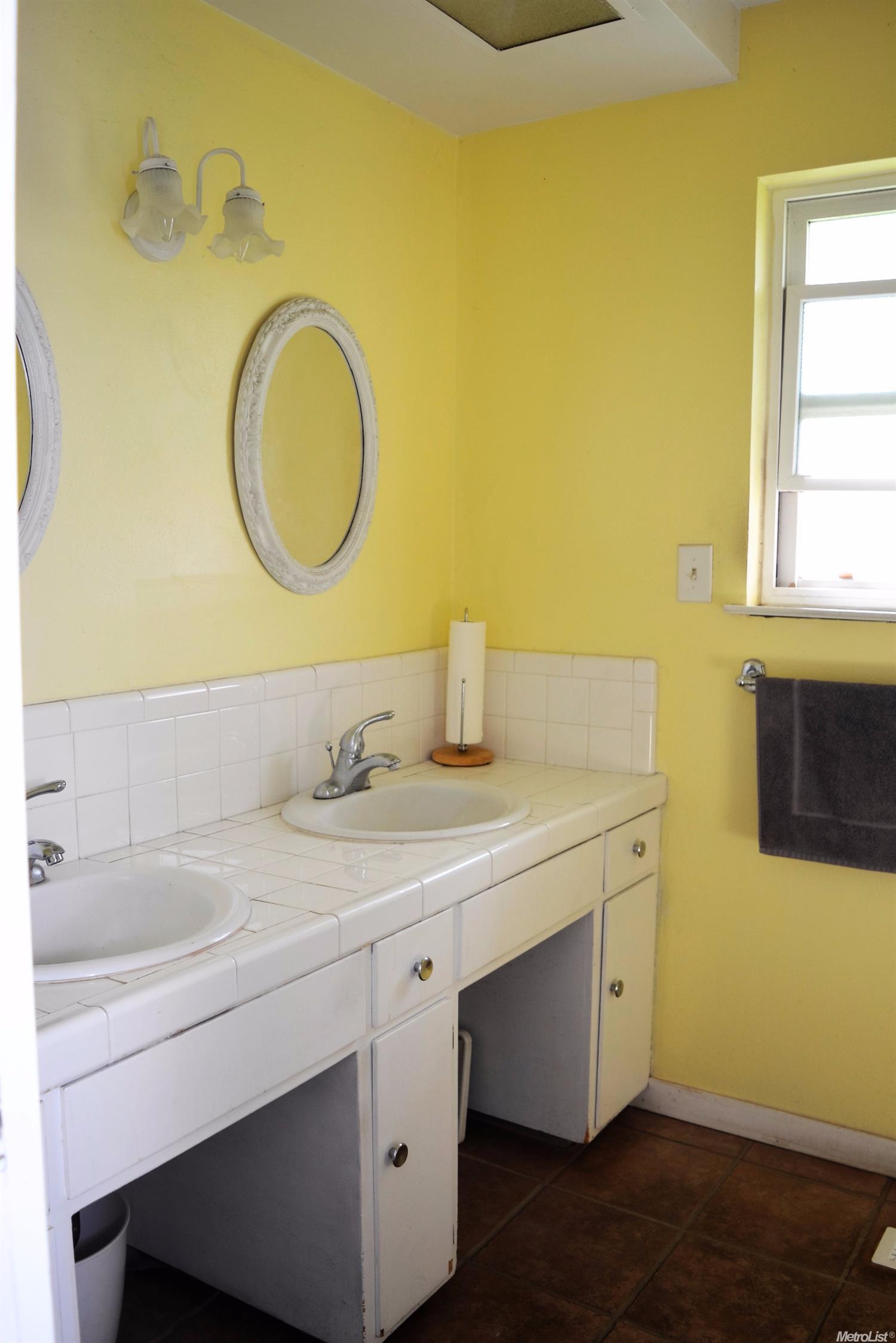 10020 E Comstock Rd, Stockton, CA 95215 photo 13
