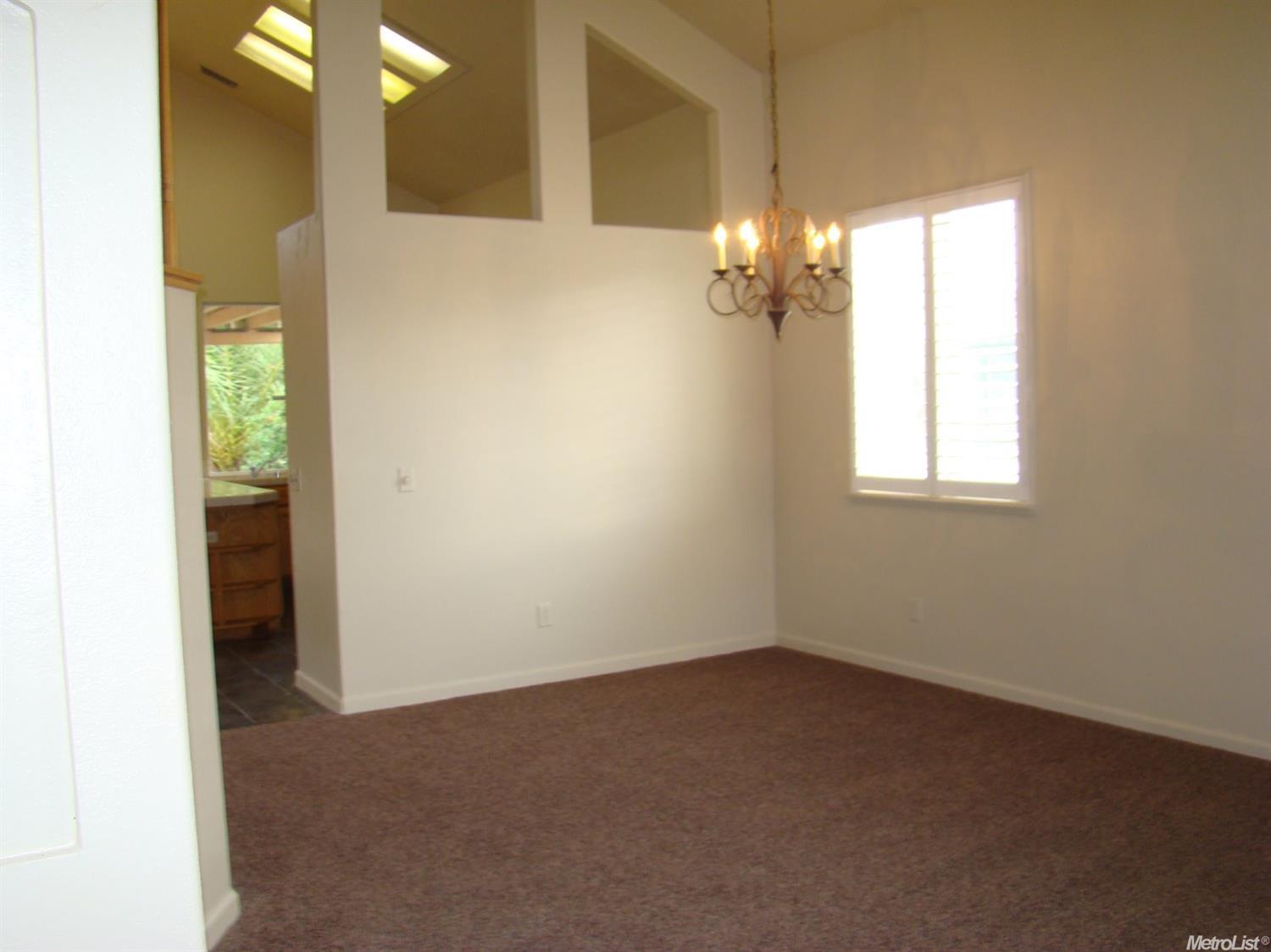 4000 Divan Ct, Modesto, CA 95356 photo 3